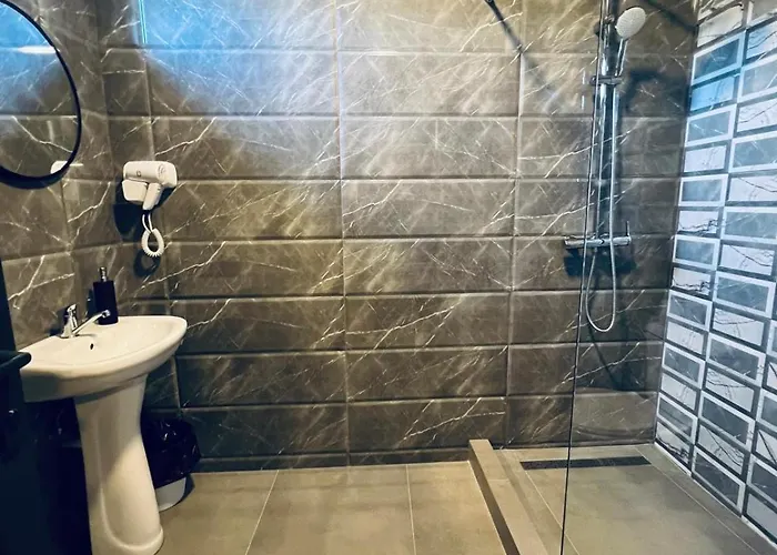 Golden Star Residences *